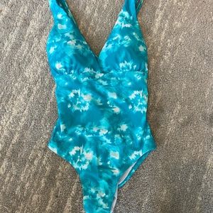 Antiqua size 2-4 swim suit! NWT